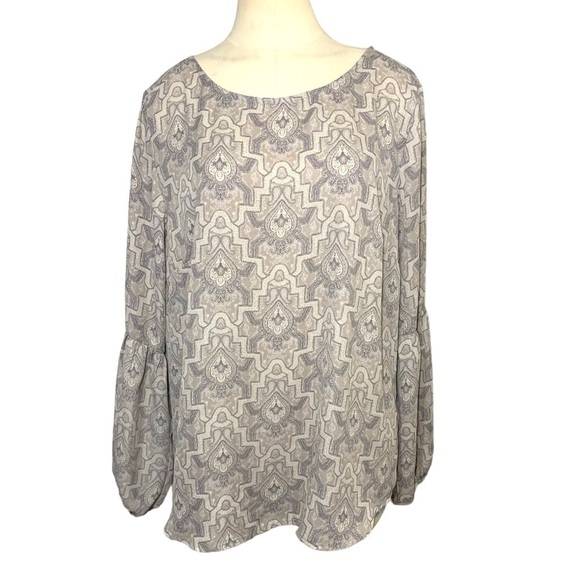 Violet + Claire Tan Crepe Blouse Paisley Print Long Sleeves Key Hole Top Sz L - Picture 1 of 12